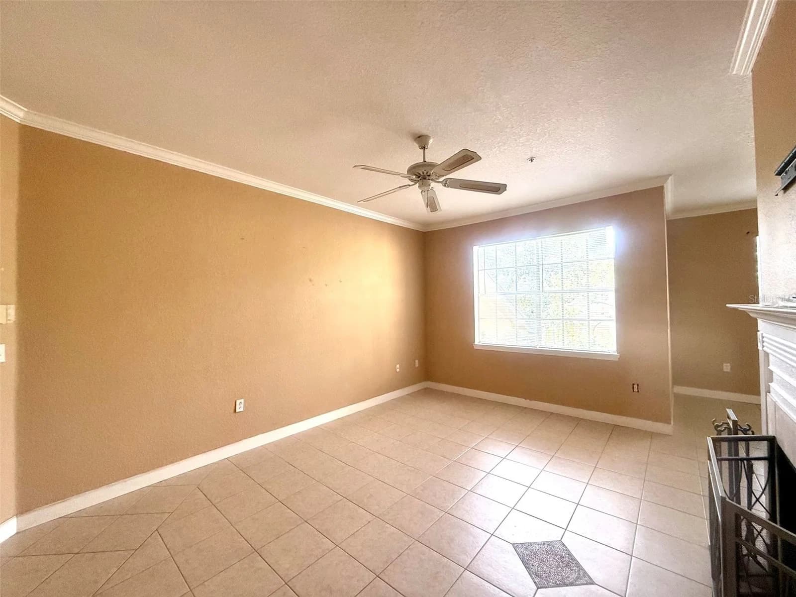 2668 ROBERT TRENT JONES, Orlando, FL 32835 3