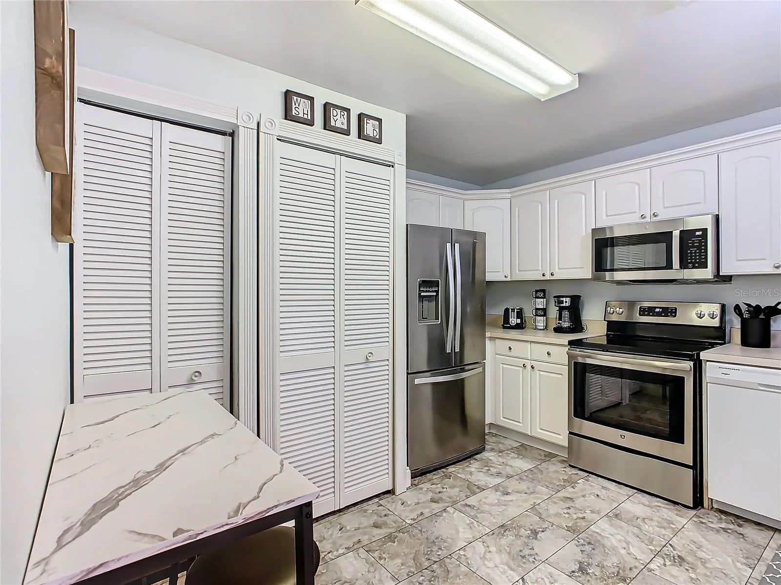 8825 CORAL PALMS 5