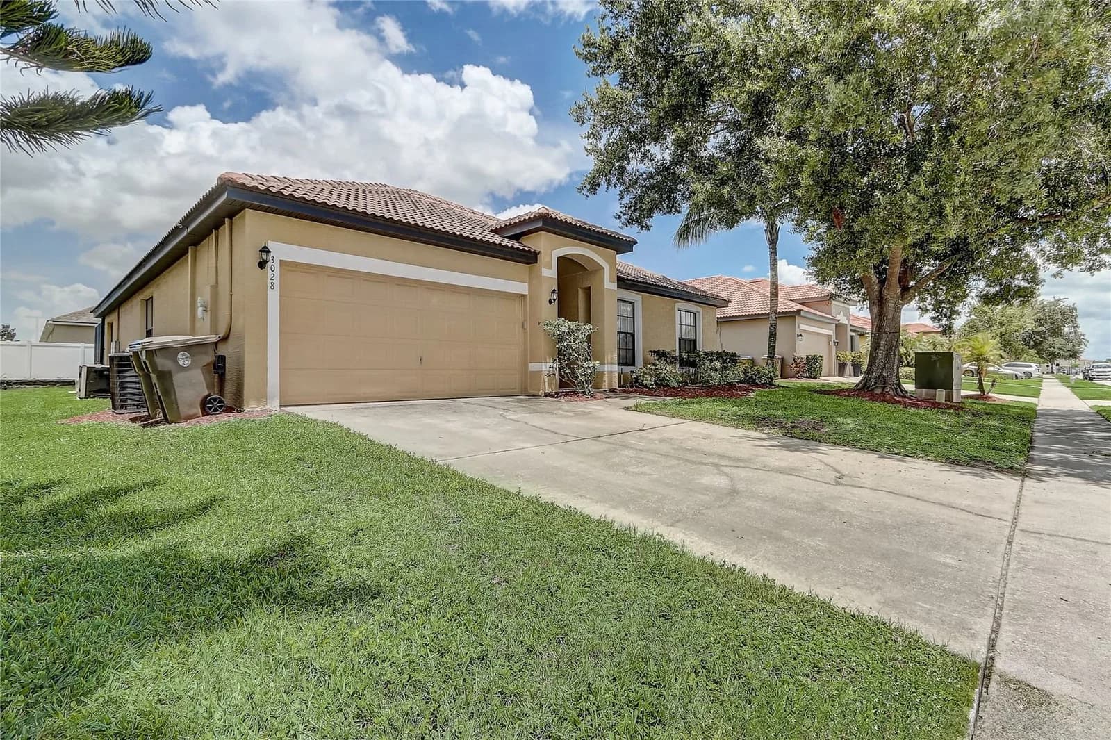 3028 CAMINO REAL 2