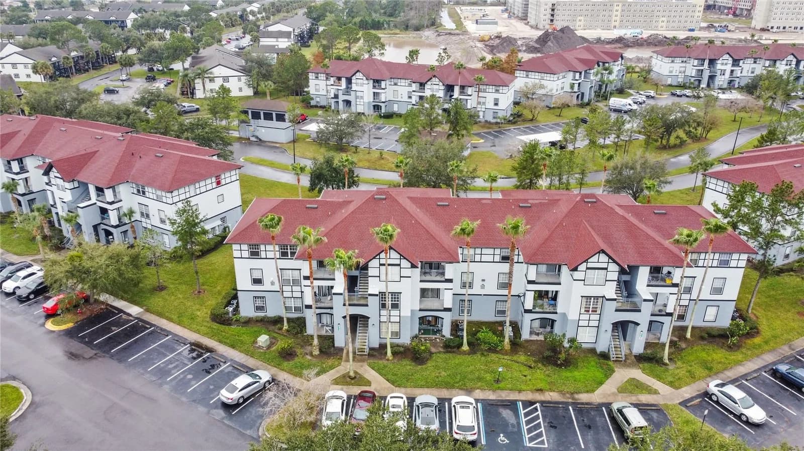5525 PGA, Orlando, FL 32839 2
