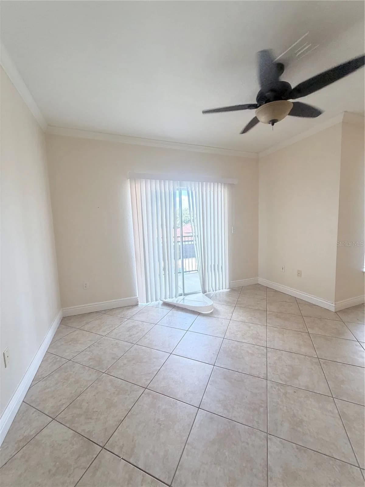 5525 PGA, Orlando, FL 32839 3