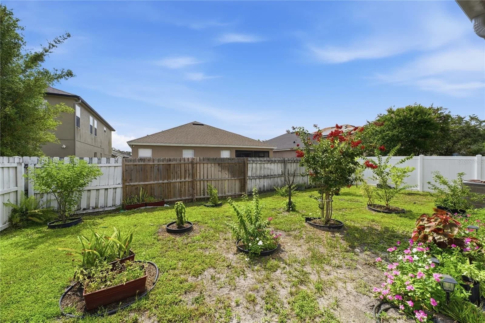 10114 OAK CREST 5