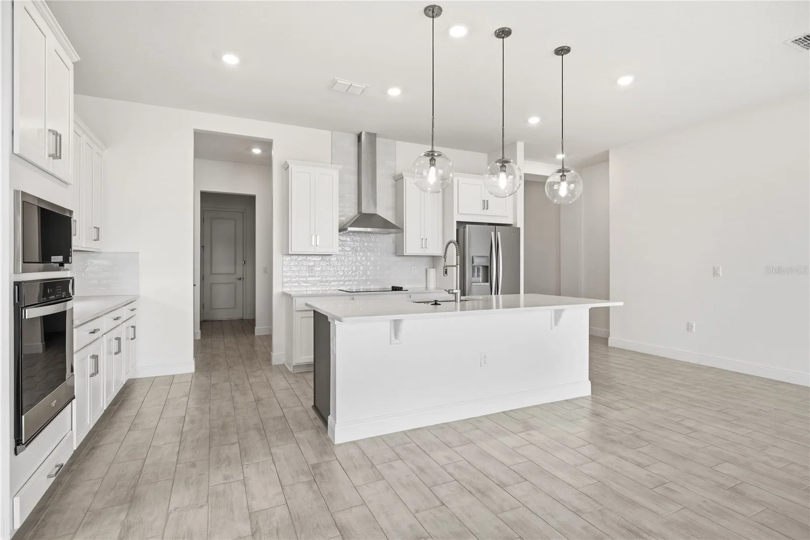 13589 MCMILLAN 5