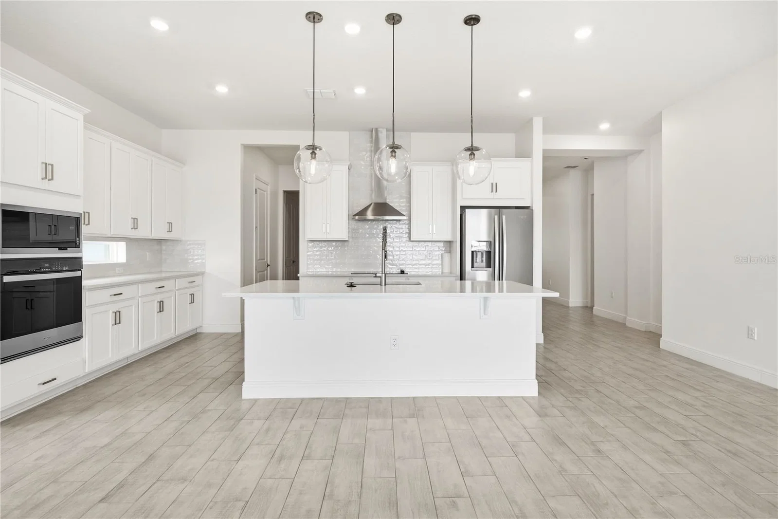 13589 MCMILLAN 4