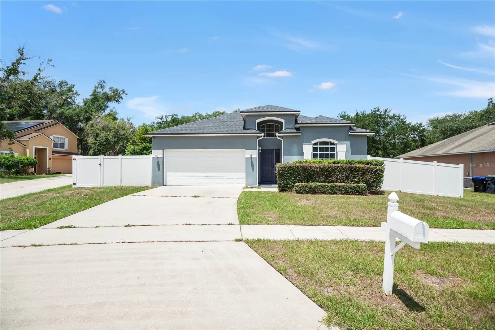 7933 REX HILL, Orlando, FL 32818 2