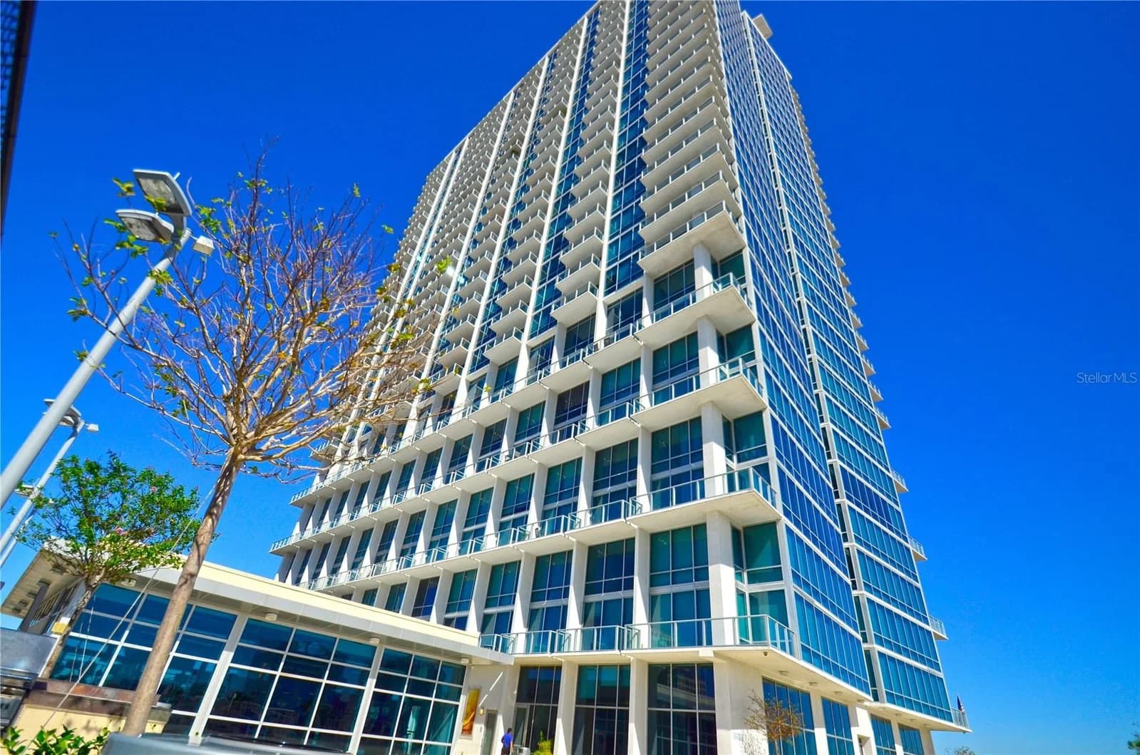 150 ROBINSON, Orlando, FL 32801