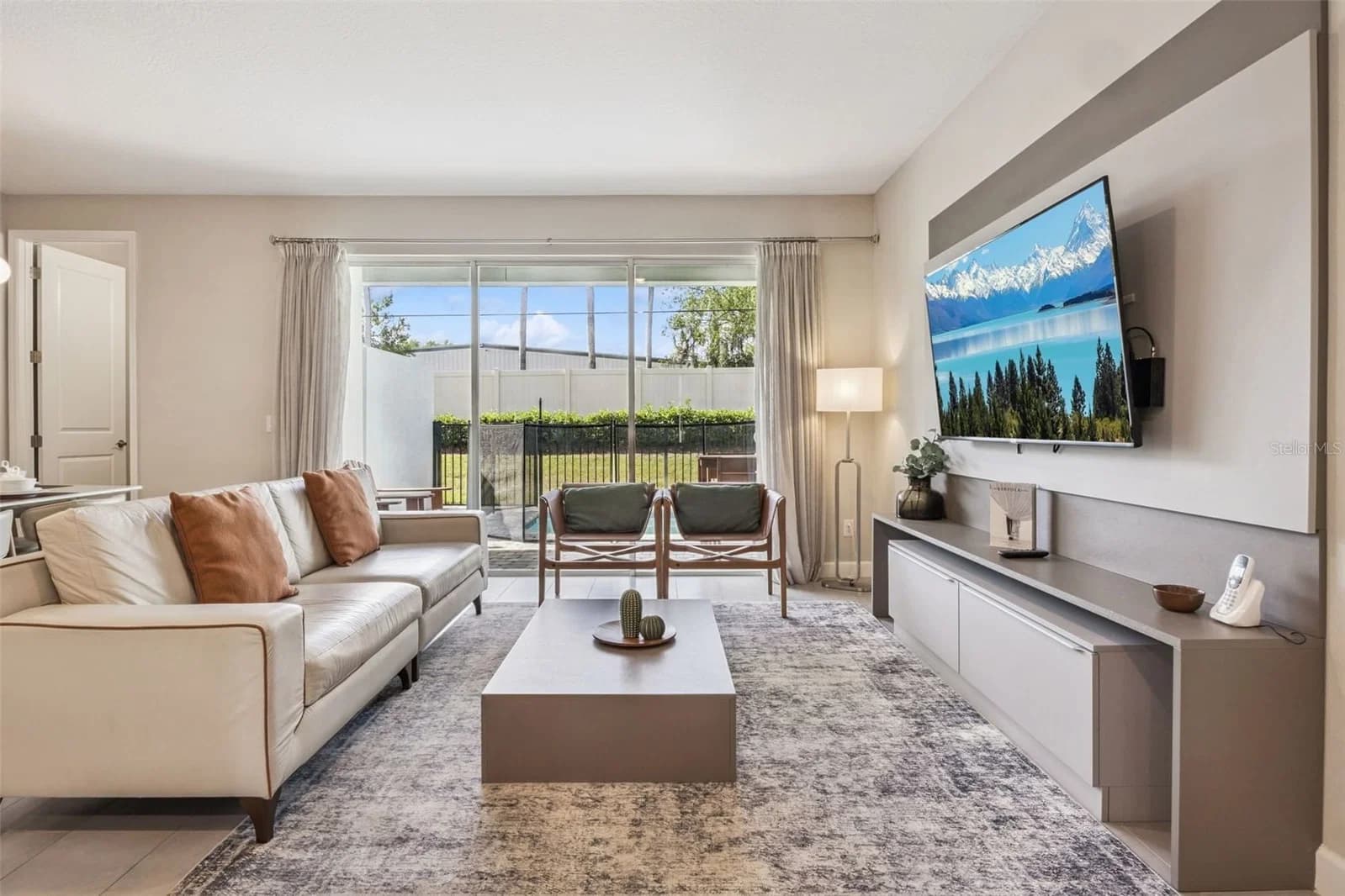7952 FORMOSA VALLEY 3