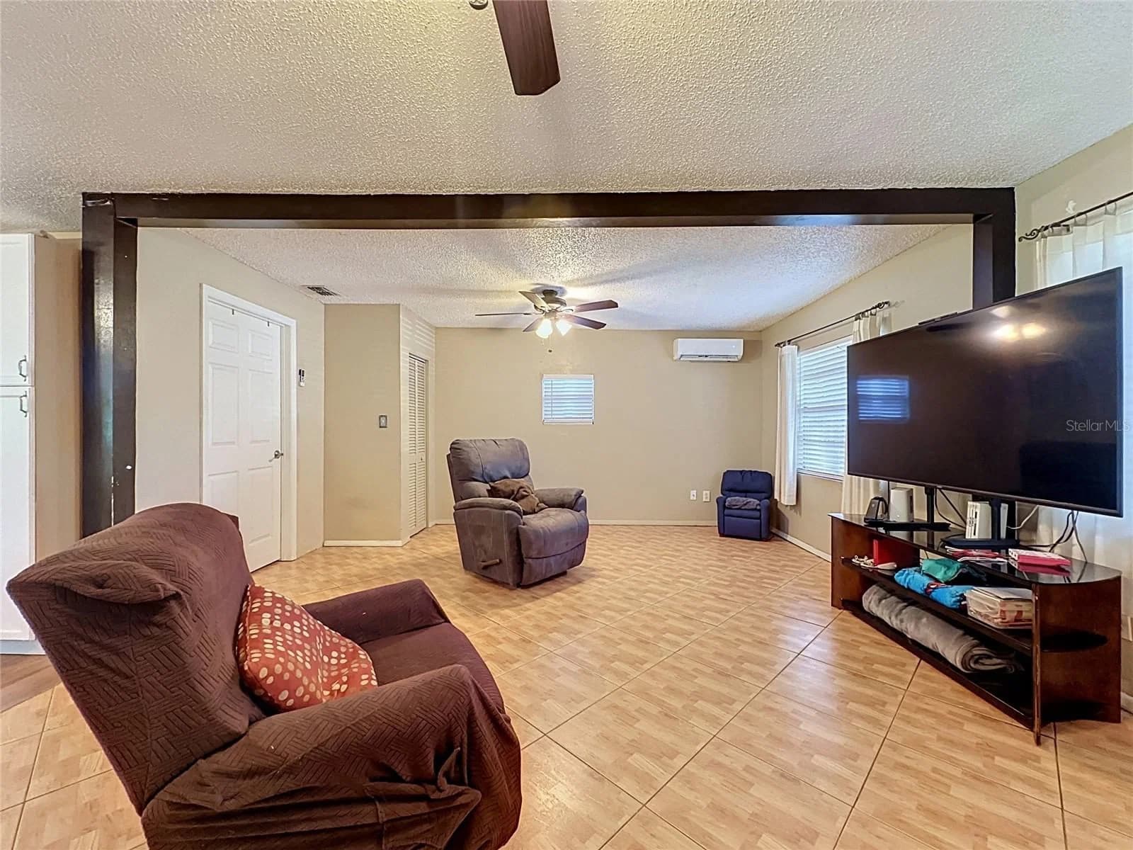 1520 OVERDALE 5