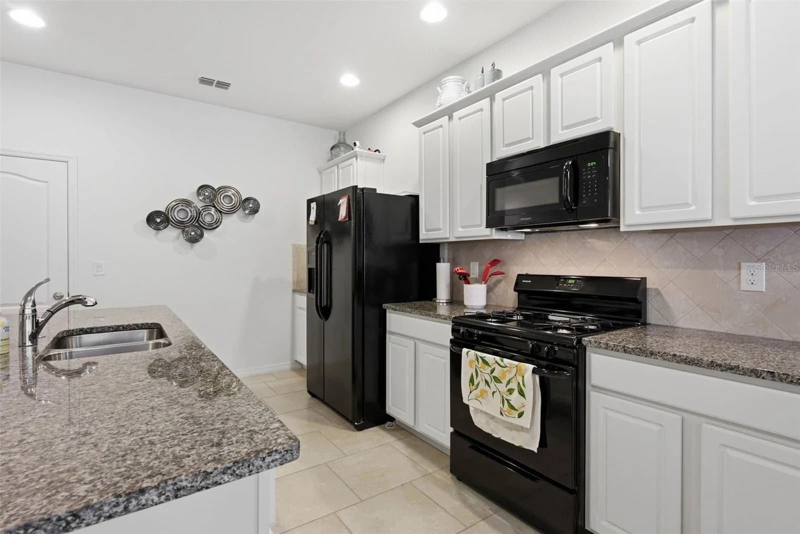 4702 TERRASONESTA 4