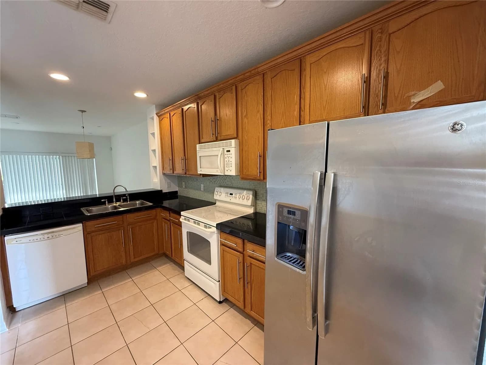 3549 WILSHIRE WAY 4