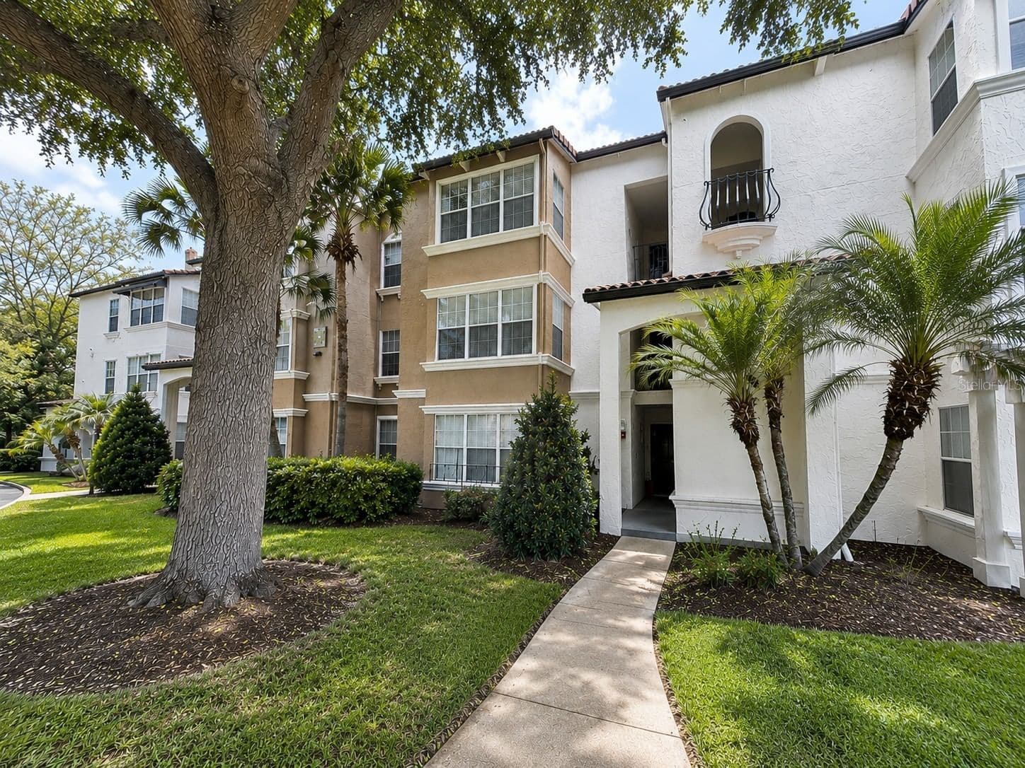 5124 CONROY, Orlando, FL 32811