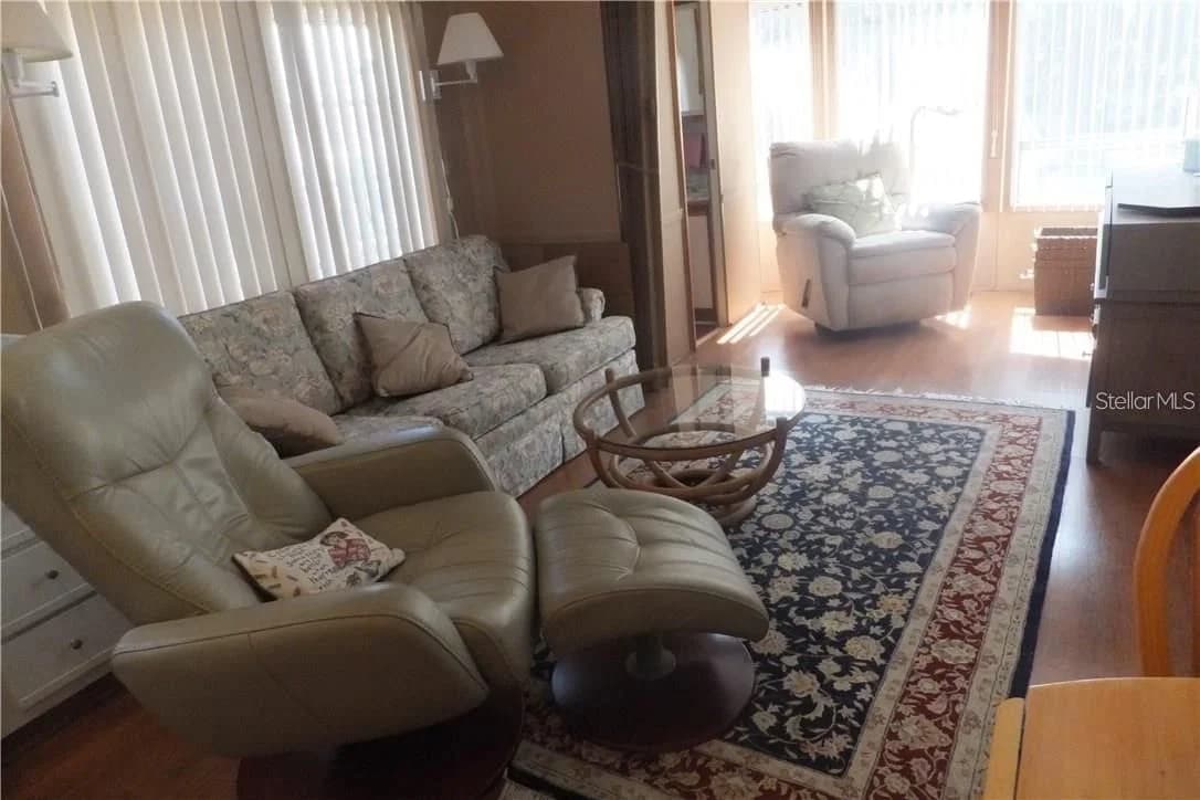 351 CITRUS RIDGE 3
