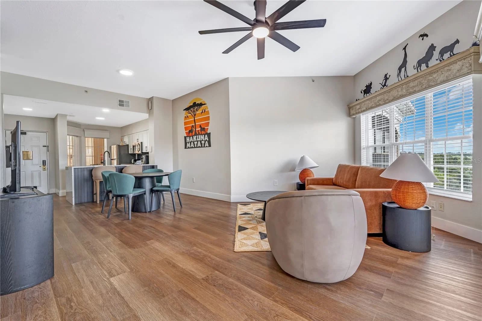 8601 WORLDQUEST, Orlando, FL 32821 3