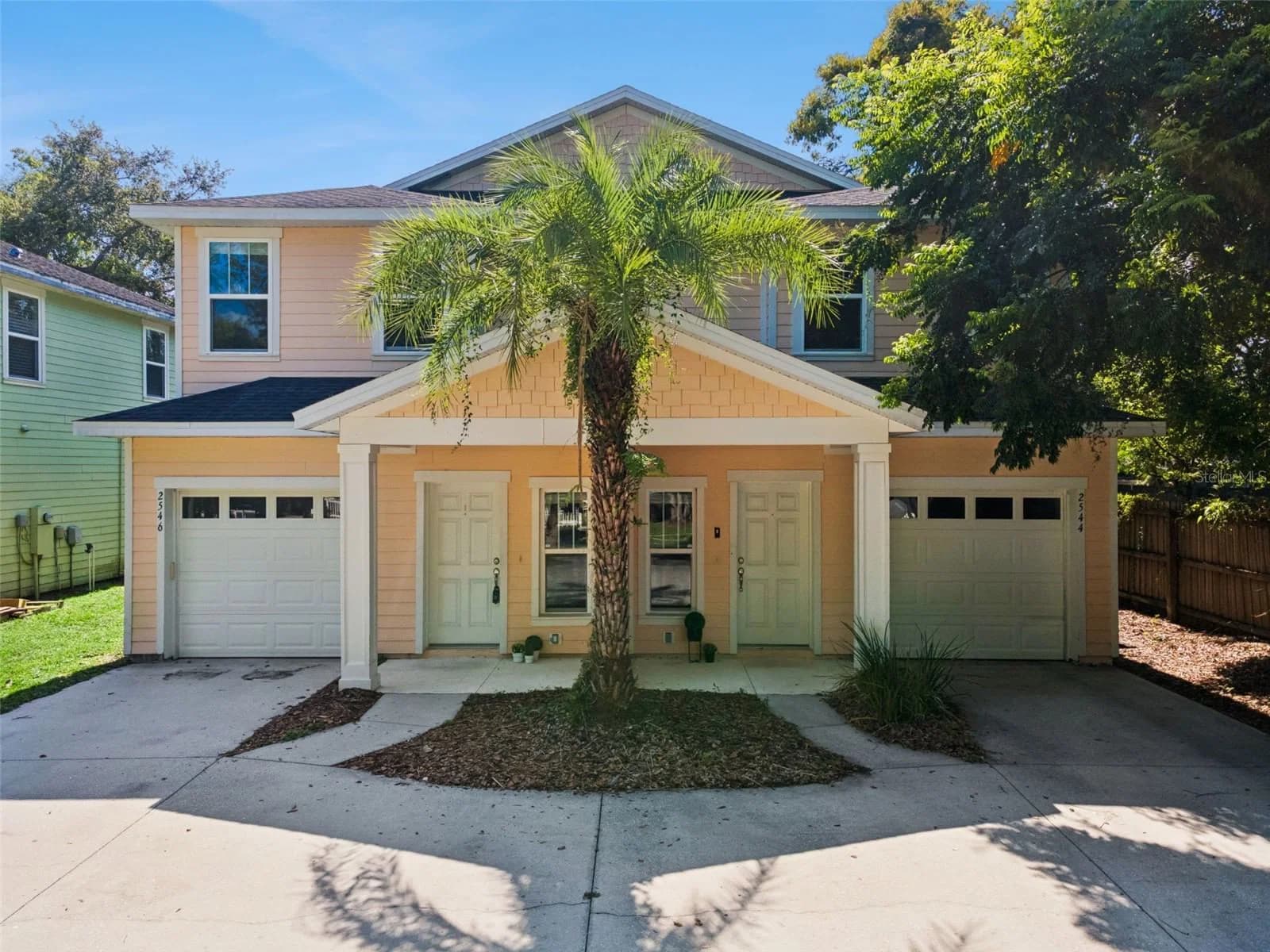 2544 MAYER, Orlando, FL 32806 2