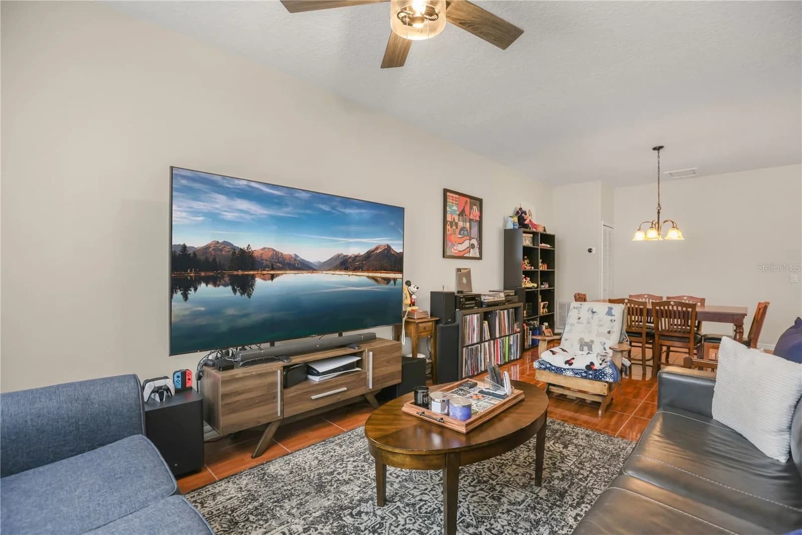 3141 SUN LAKE 5