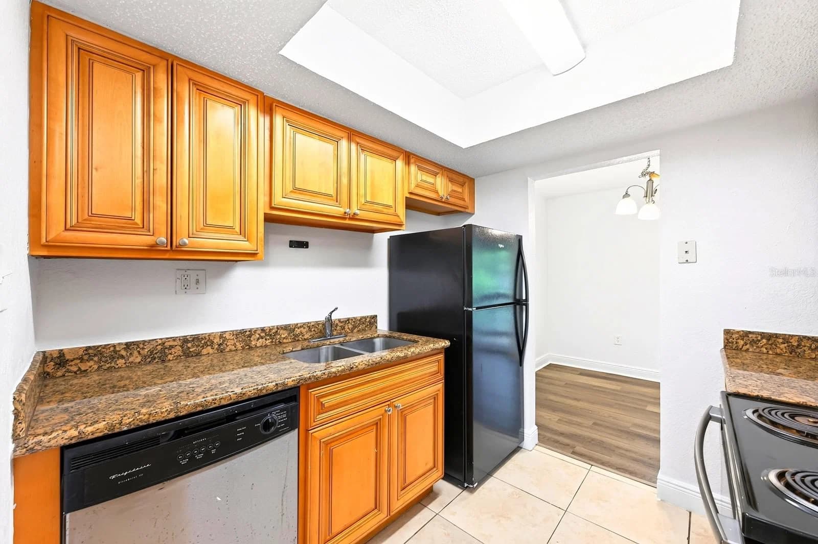 4737 TEXAS, Orlando, FL 32839 3