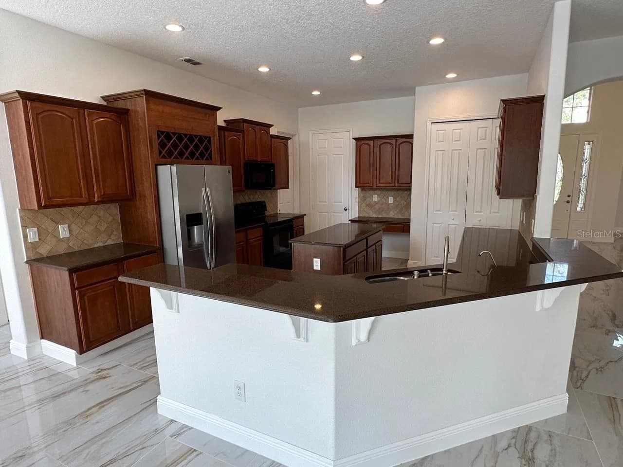 844 SPRING OAK 2