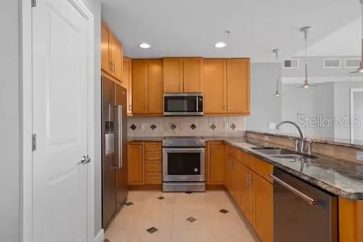 101 EOLA 4