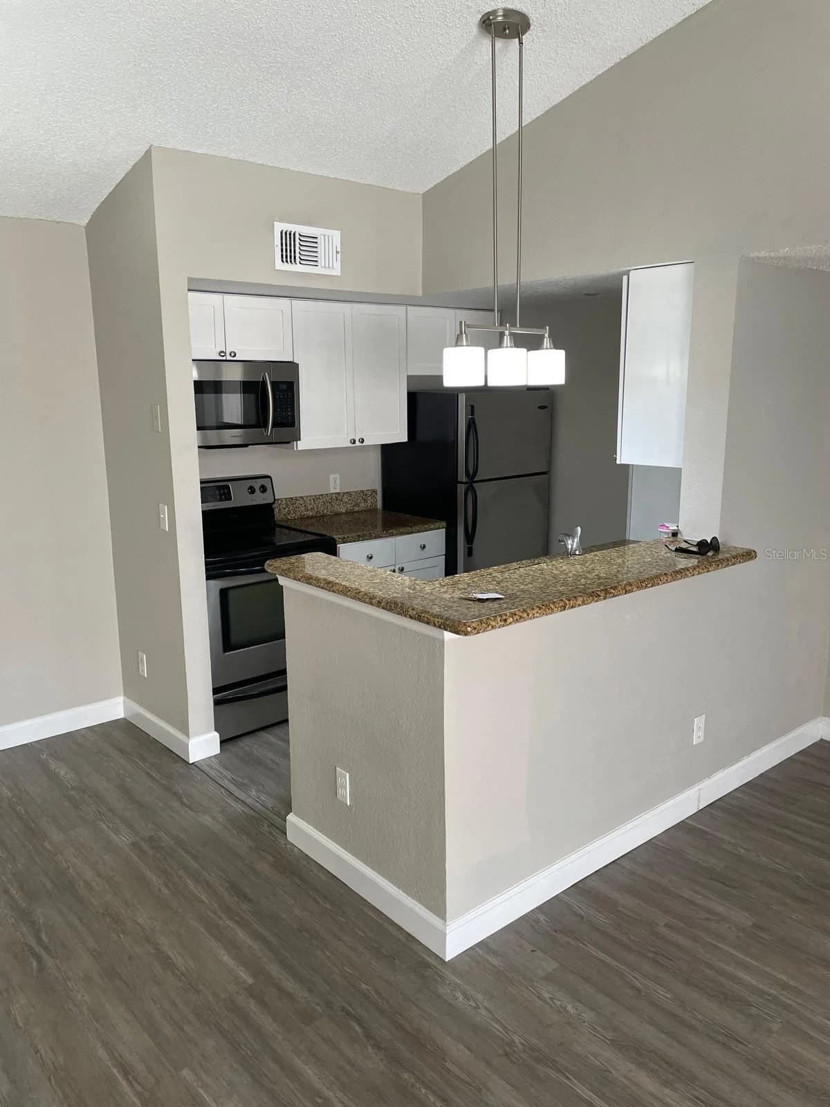 5140 CONROY 3