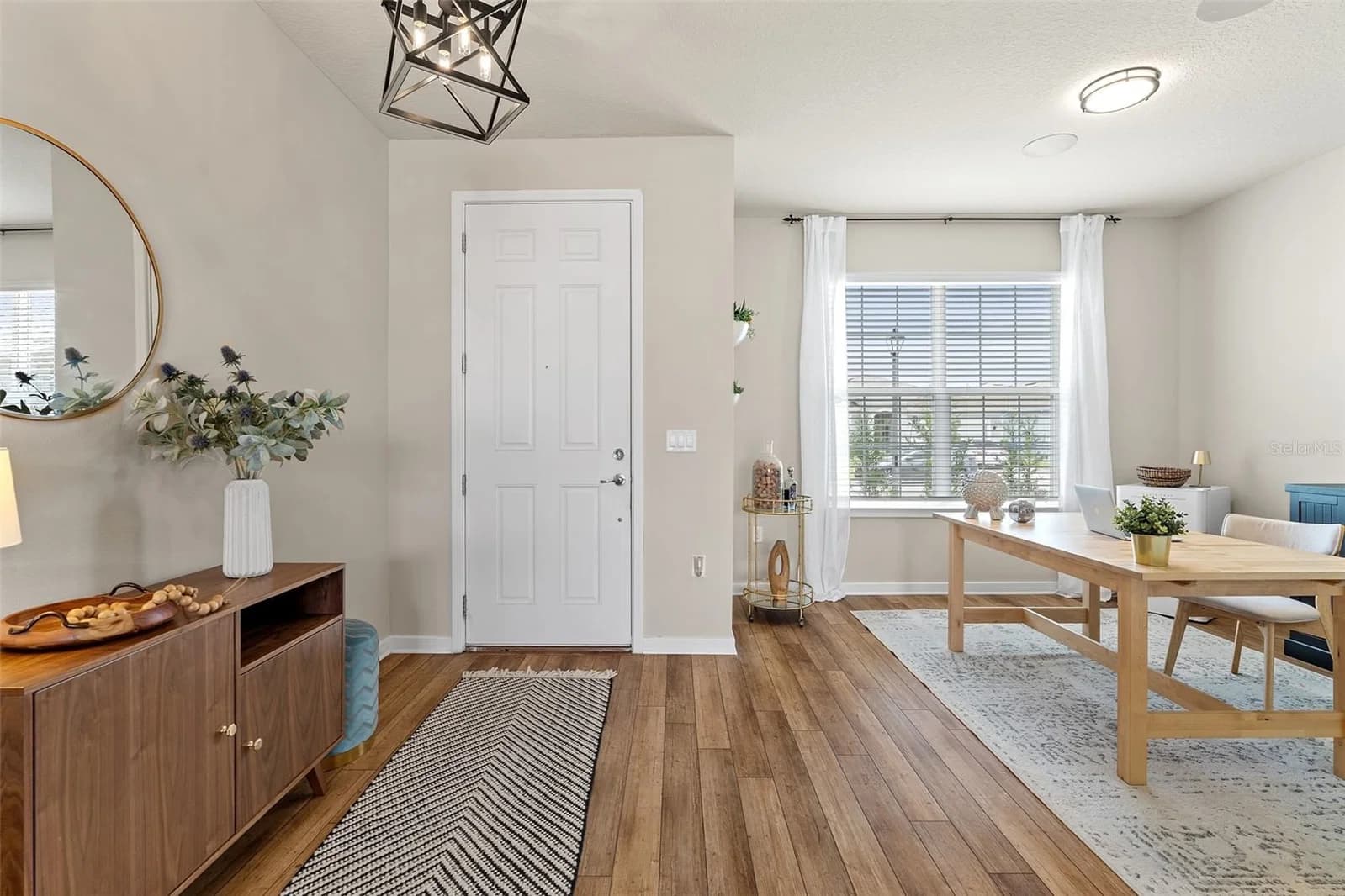 1444 GRAND PALM 2