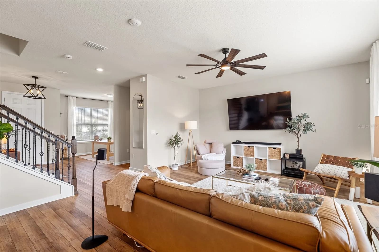 1444 GRAND PALM 5