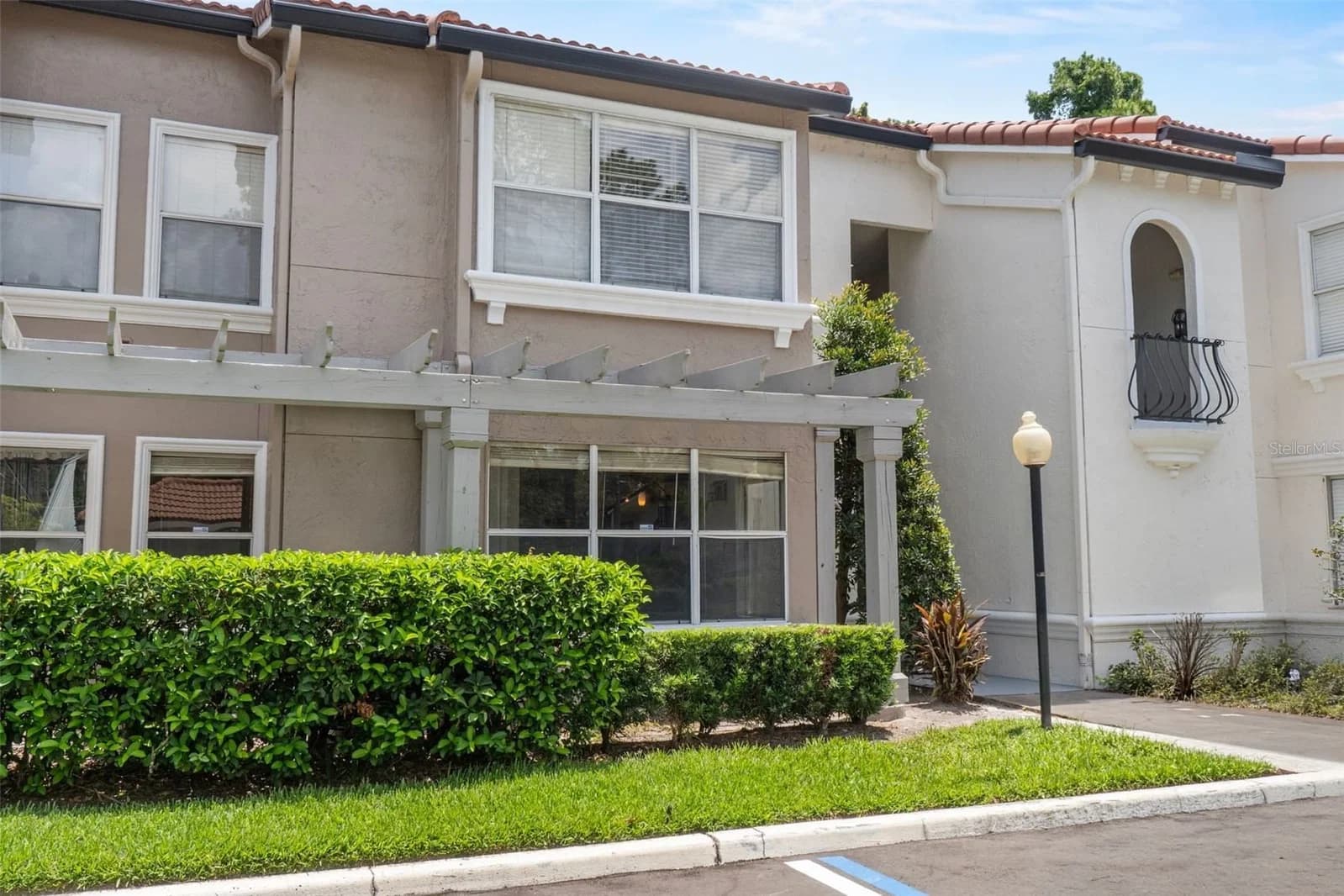 5116 CONROY 4