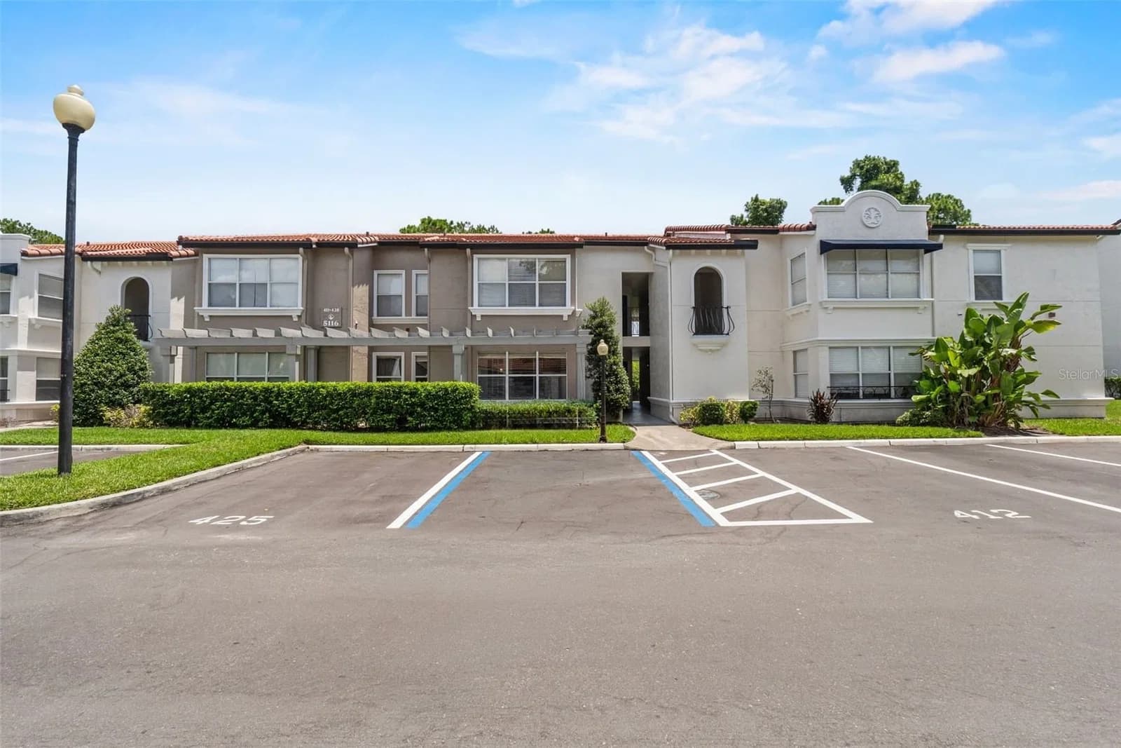 5116 CONROY 2