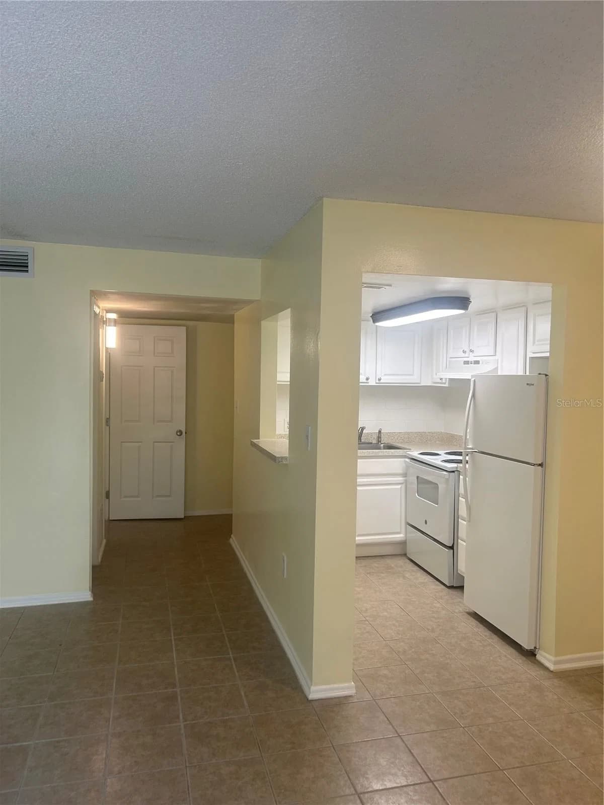 2513 ALAFAYA 5