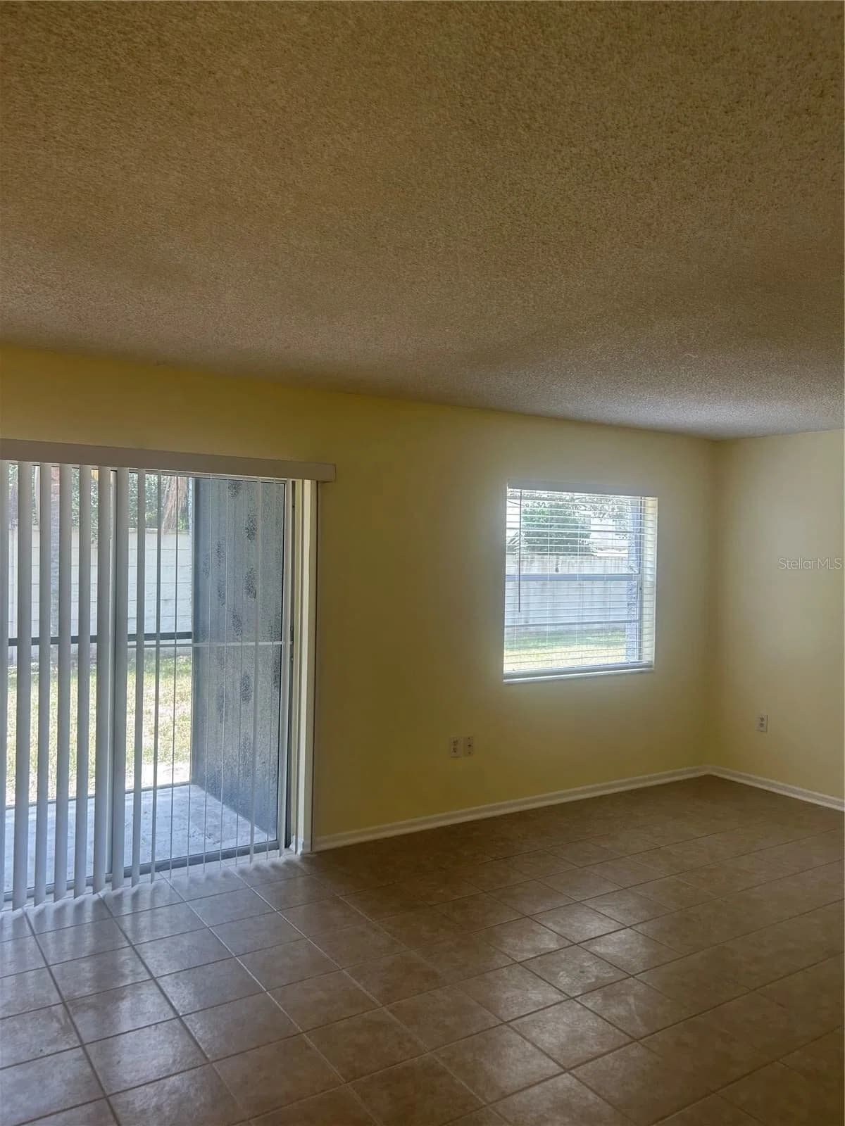 2513 ALAFAYA 3