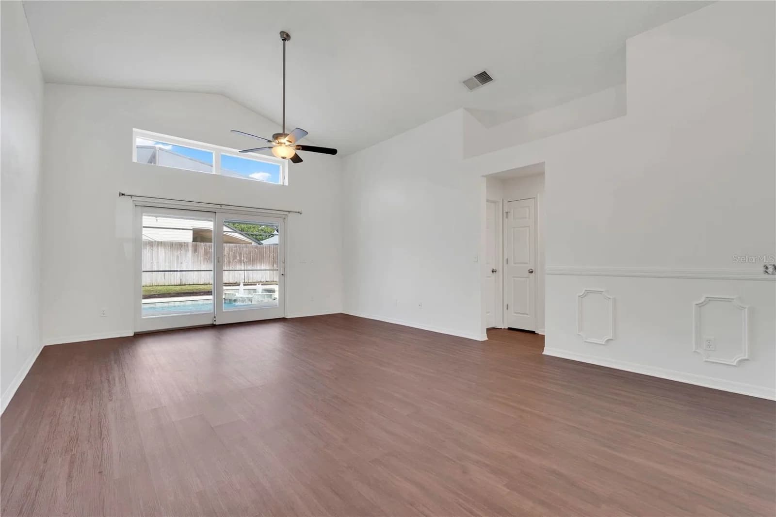11429 KENLEY 5