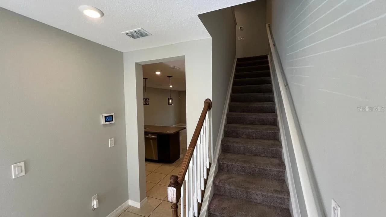 4805 CORAL CASTLE 4