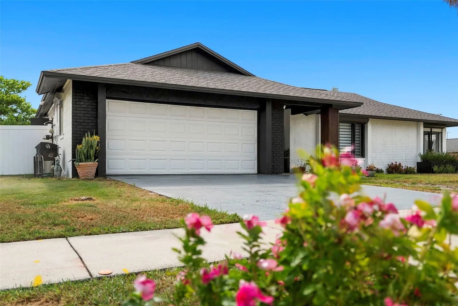 10500 RAMBLEWOOD, Orlando, FL 32837