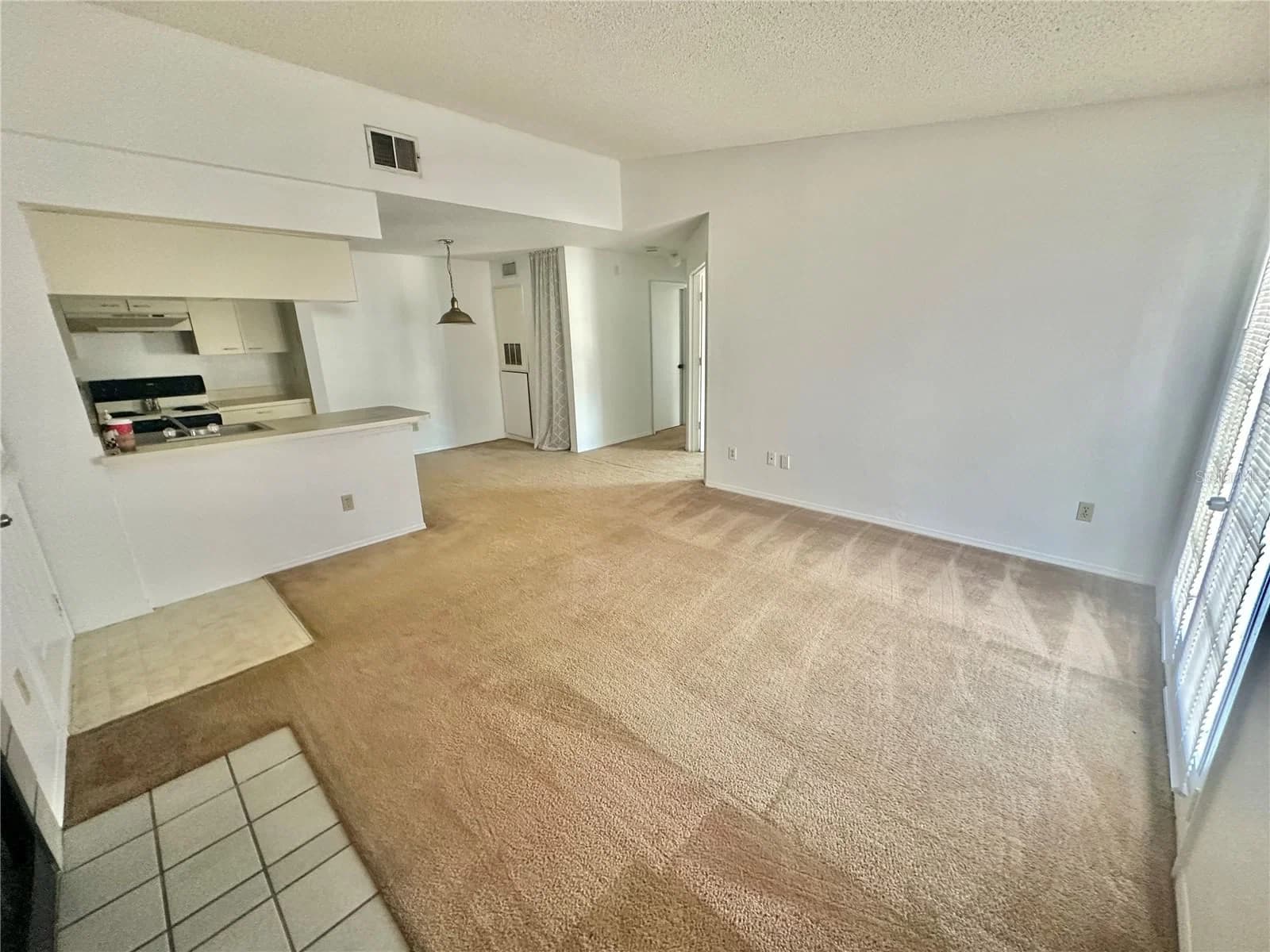 2550 ALAFAYA 4
