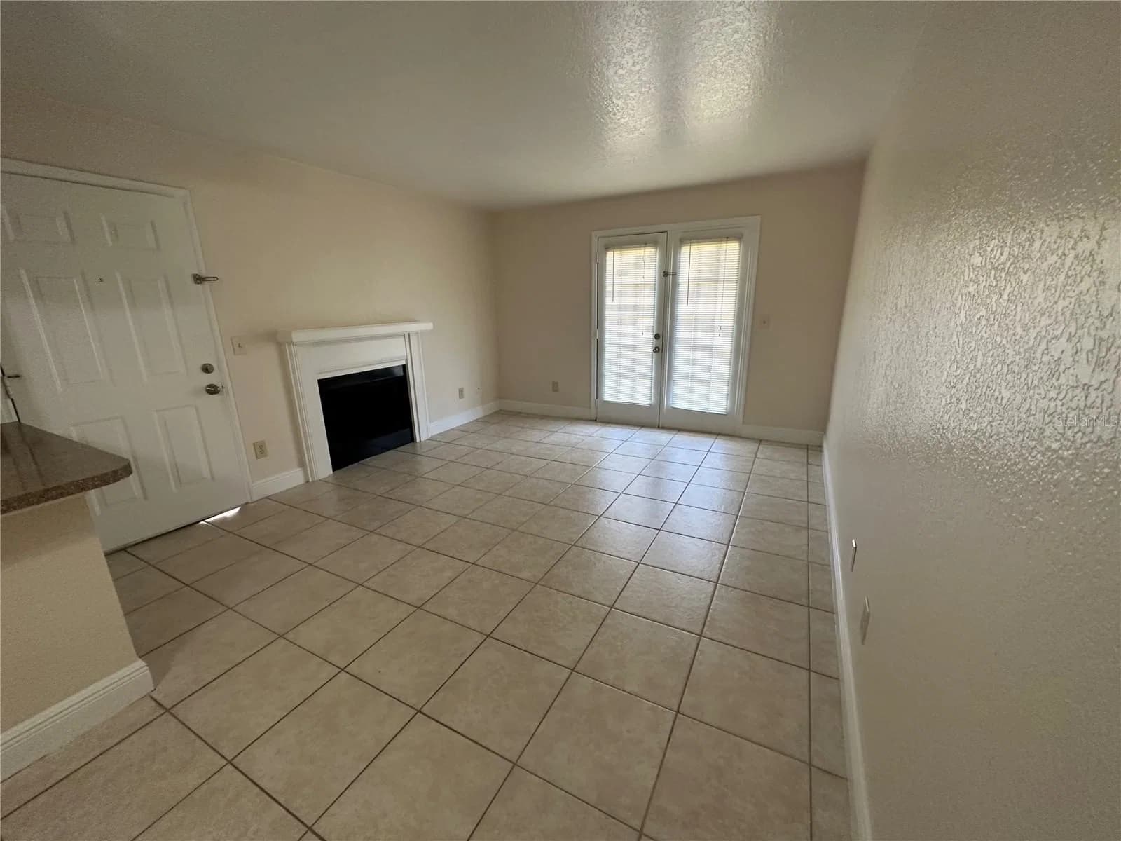 2550 ALAFAYA 4