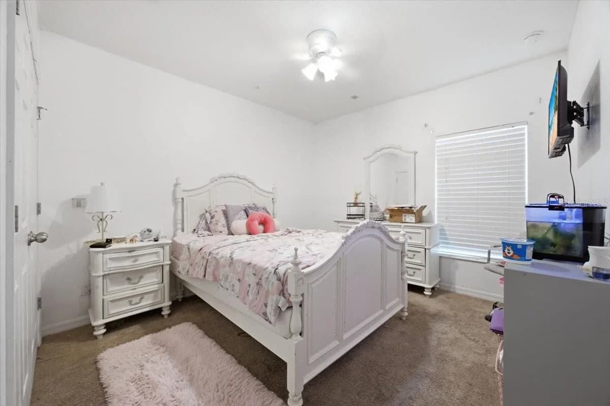 2414 ADDISON CREEK 5