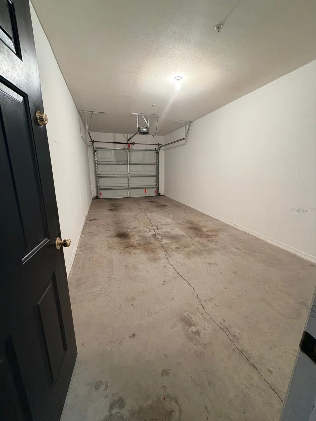 6413 ASTOR VILLAGE 5