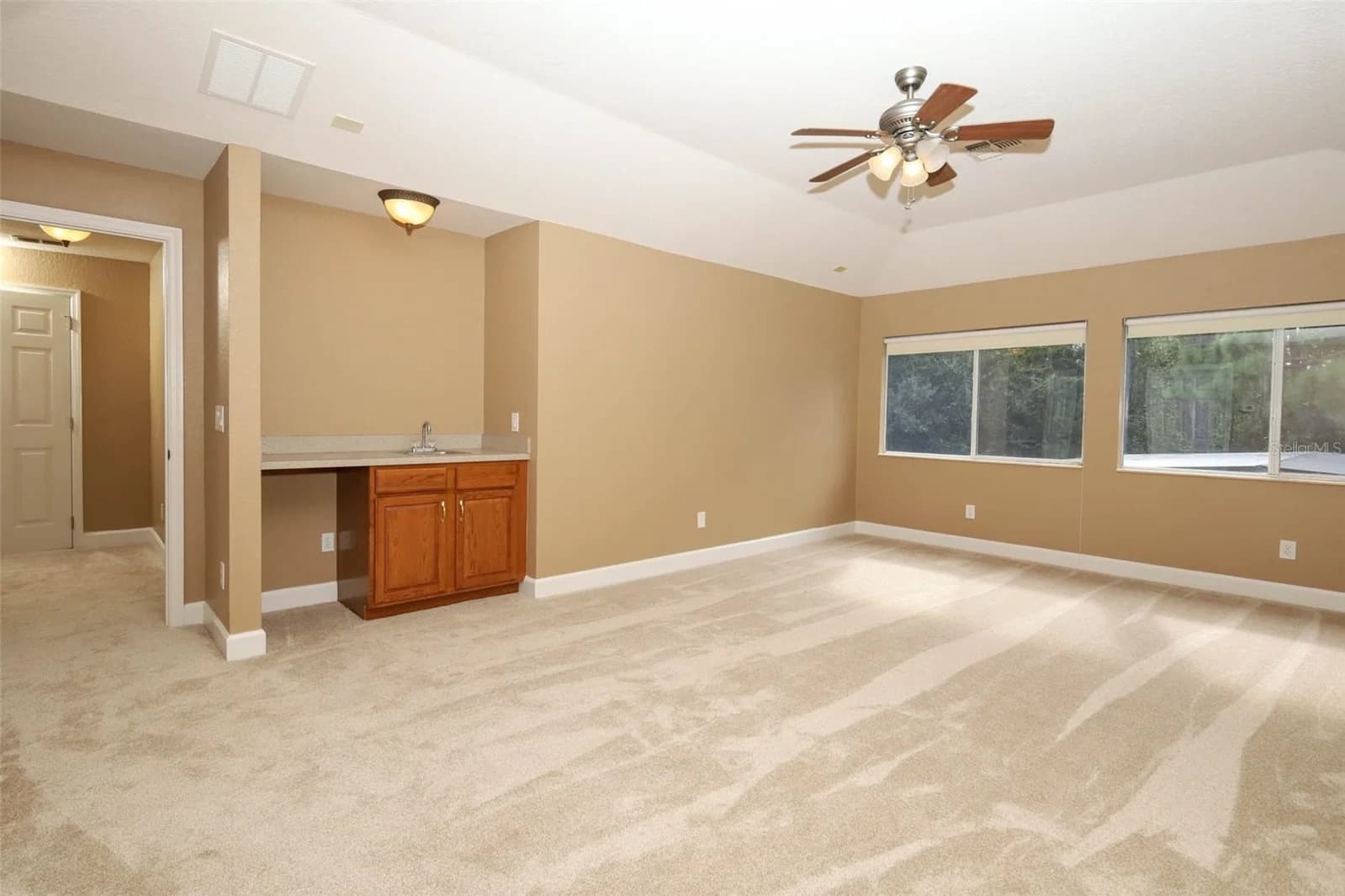 11712 RAMBLING OAK 5