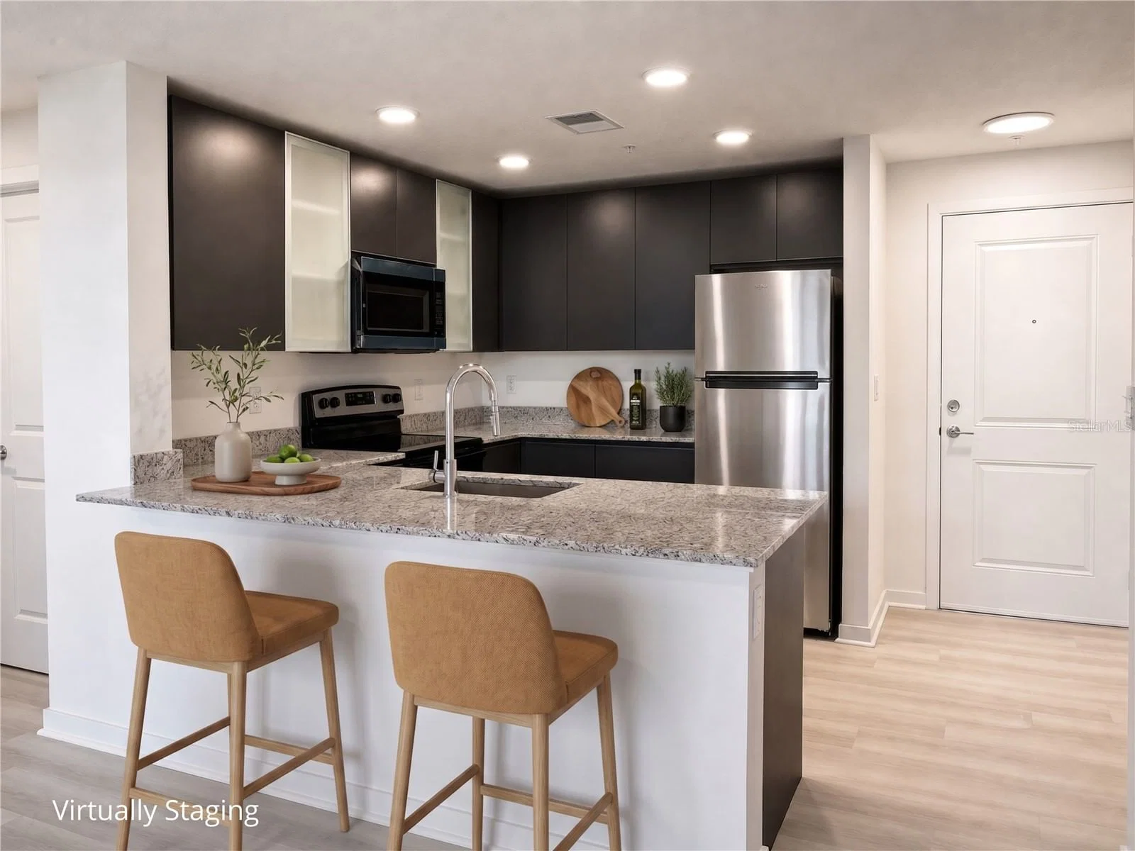 5563 MILLENIA PARK 4