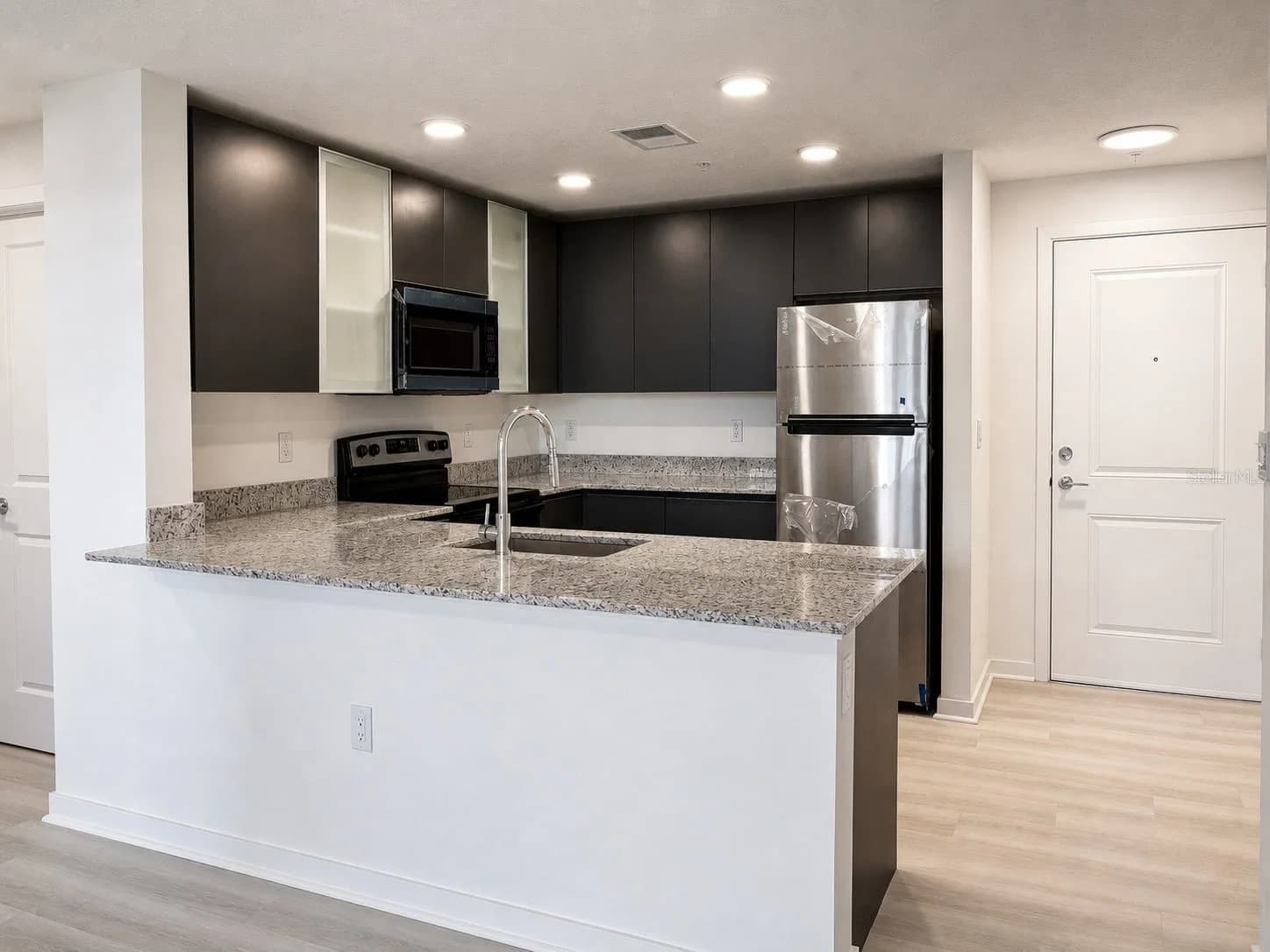 5563 MILLENIA PARK 5