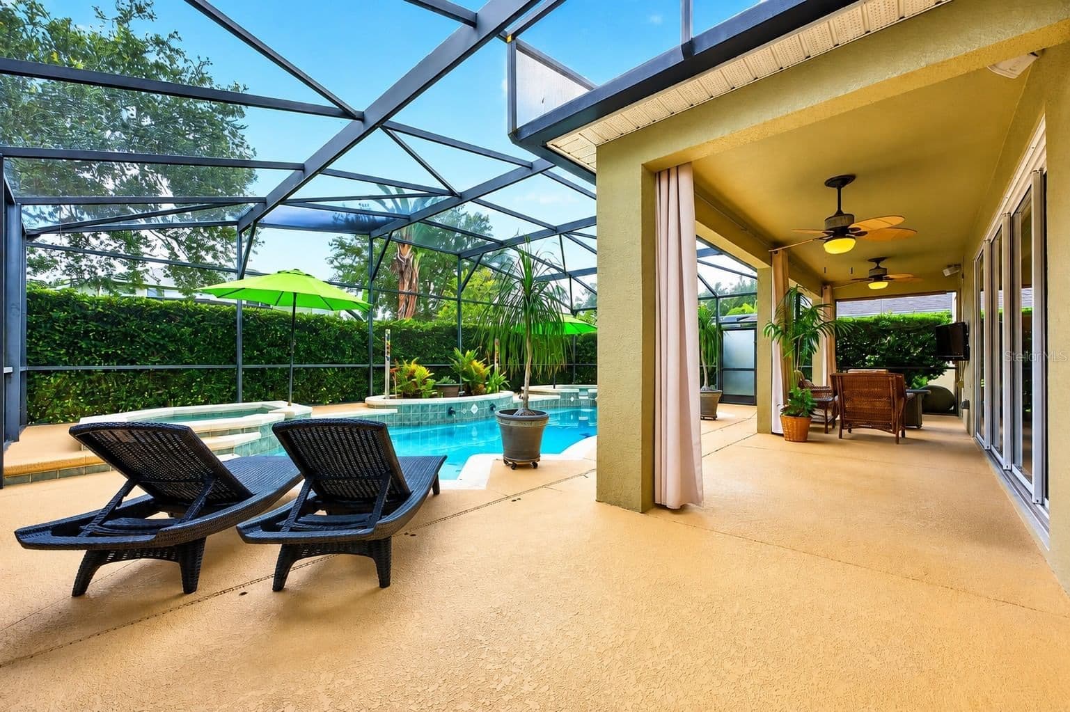 10020 RUSTIC RIDGE 4