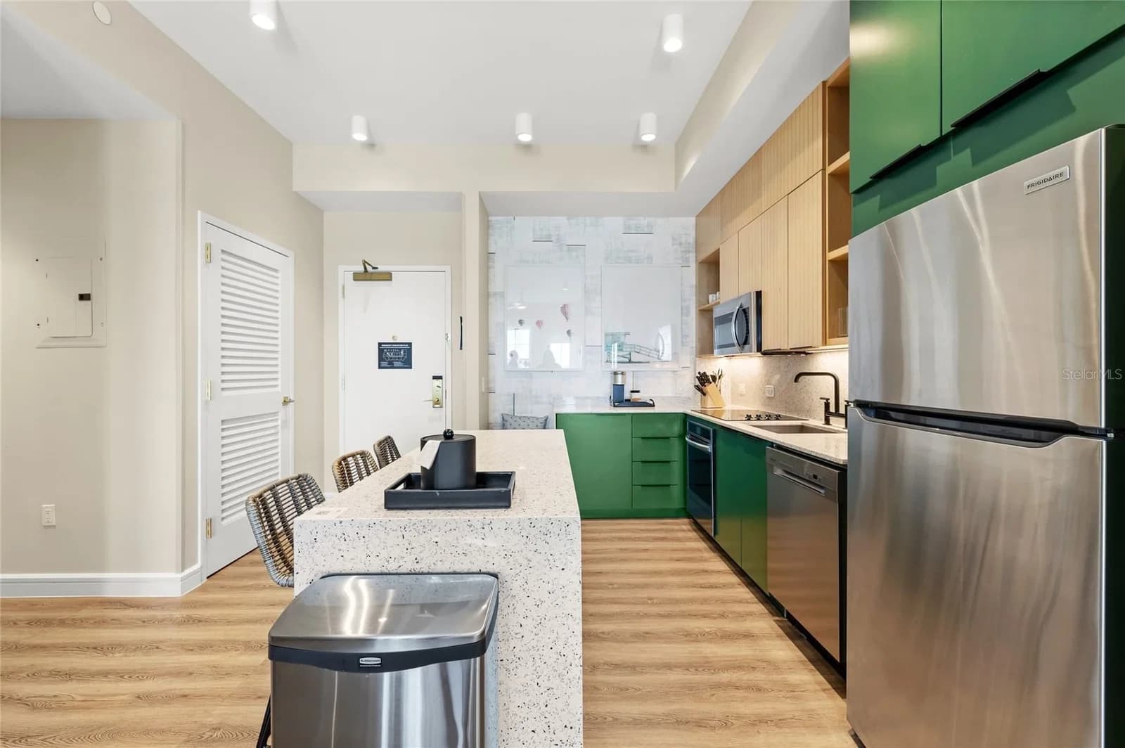 3151 SUNSET WALK 5