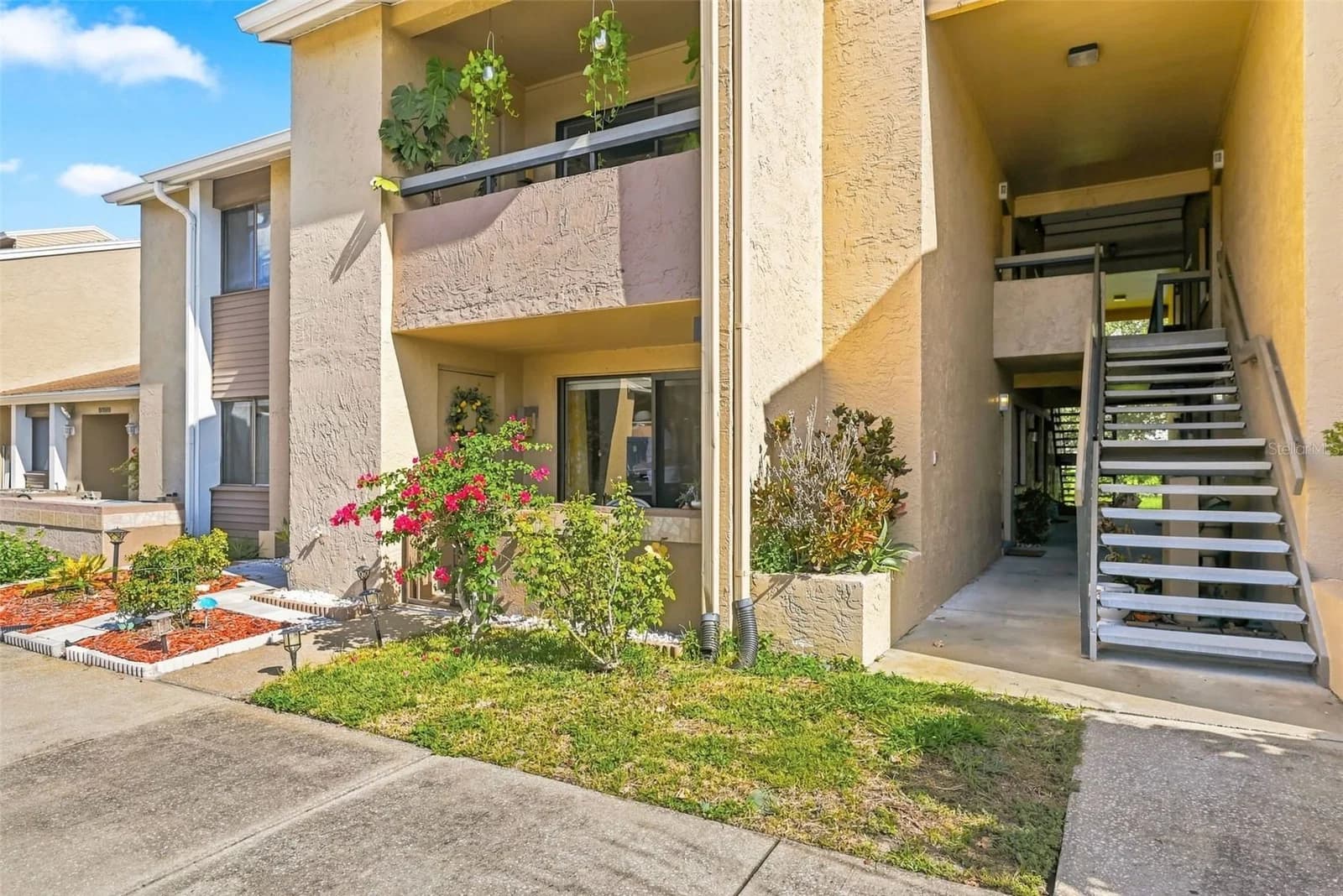 5195 VINELAND 3