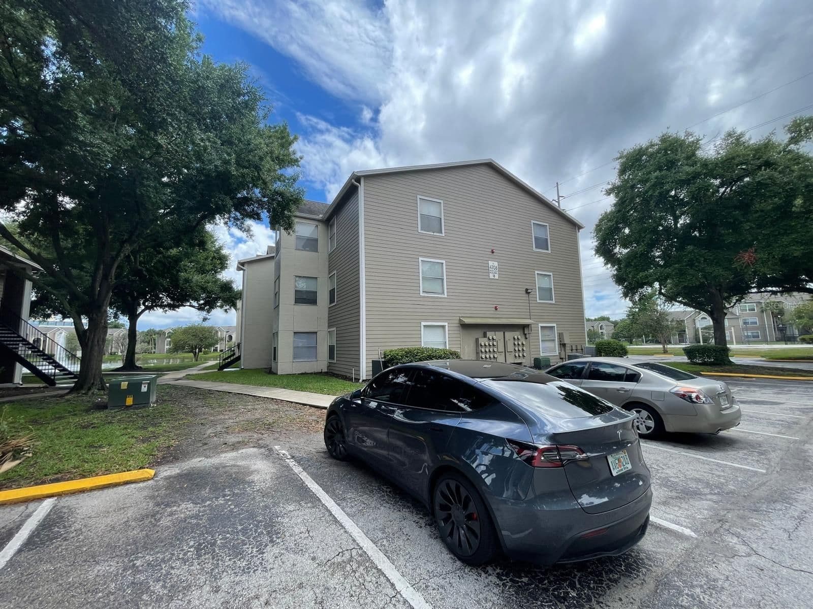 4708 WALDEN 2