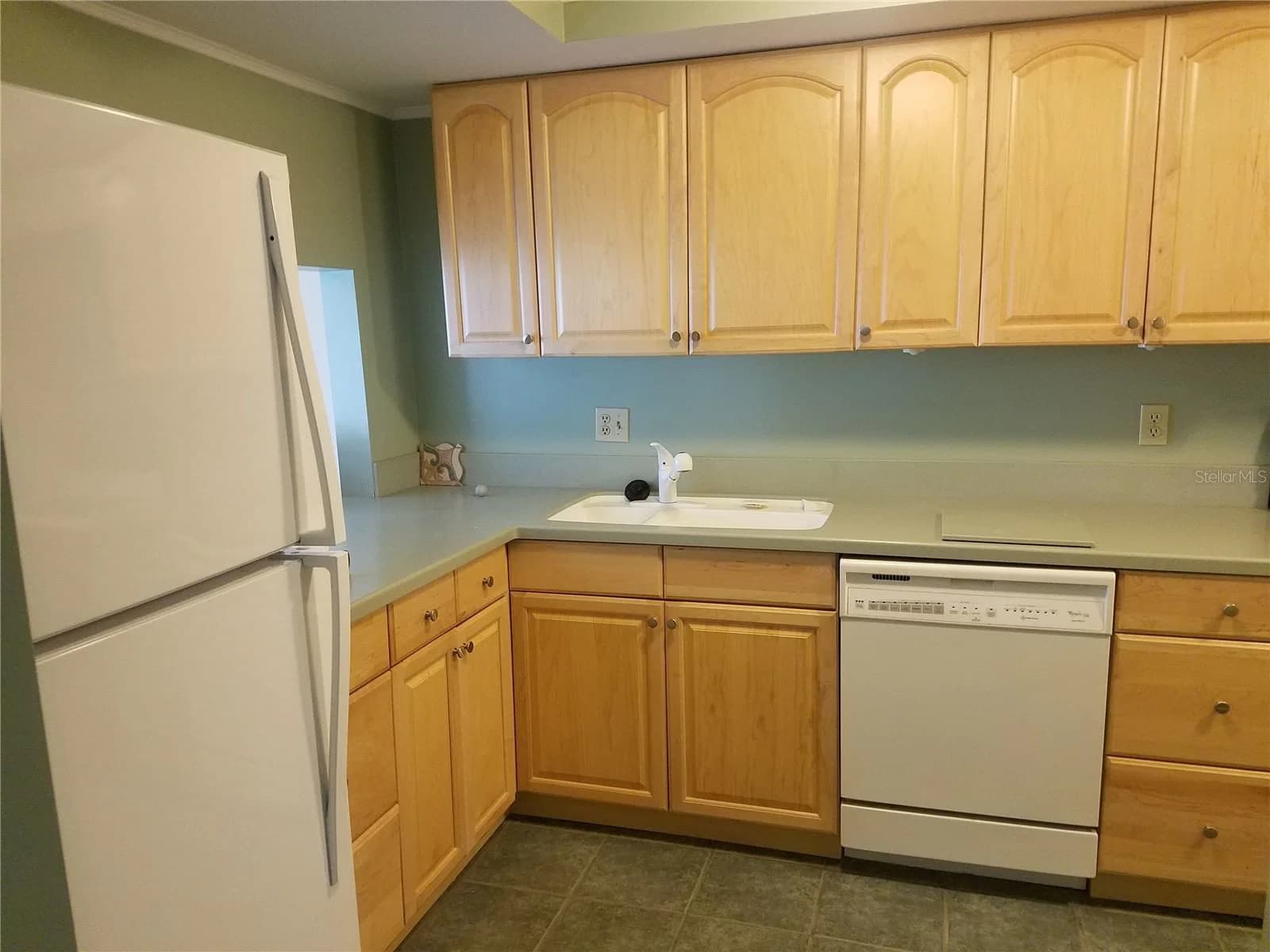 5421 VINELAND 4