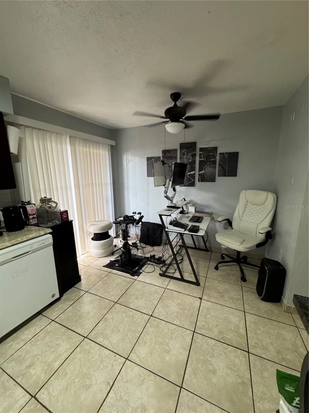 4003 WOODFERN 3