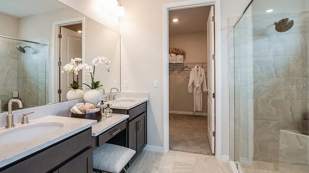 5766 MEADS BAY POND 4