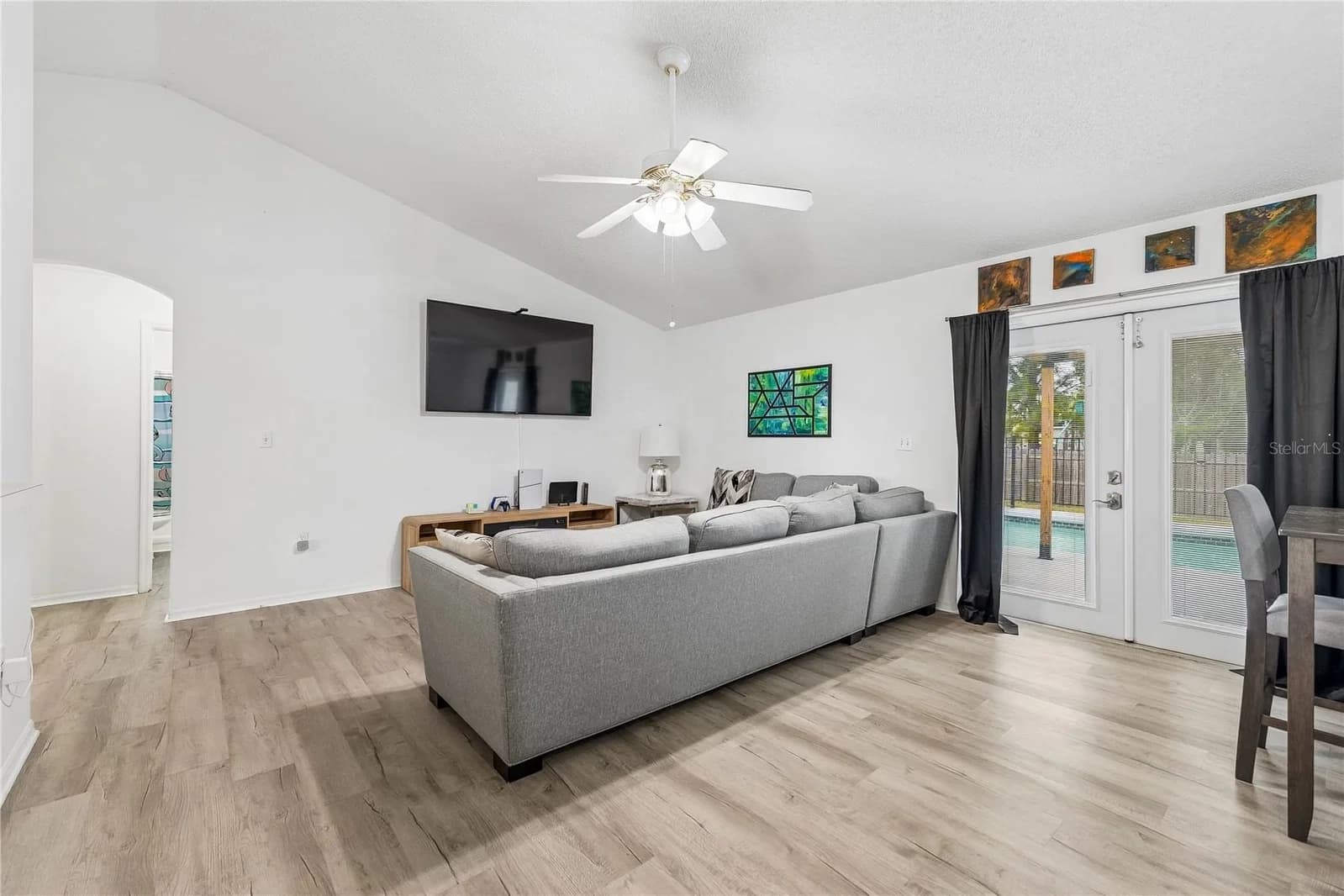5730 LOMA VISTA 4
