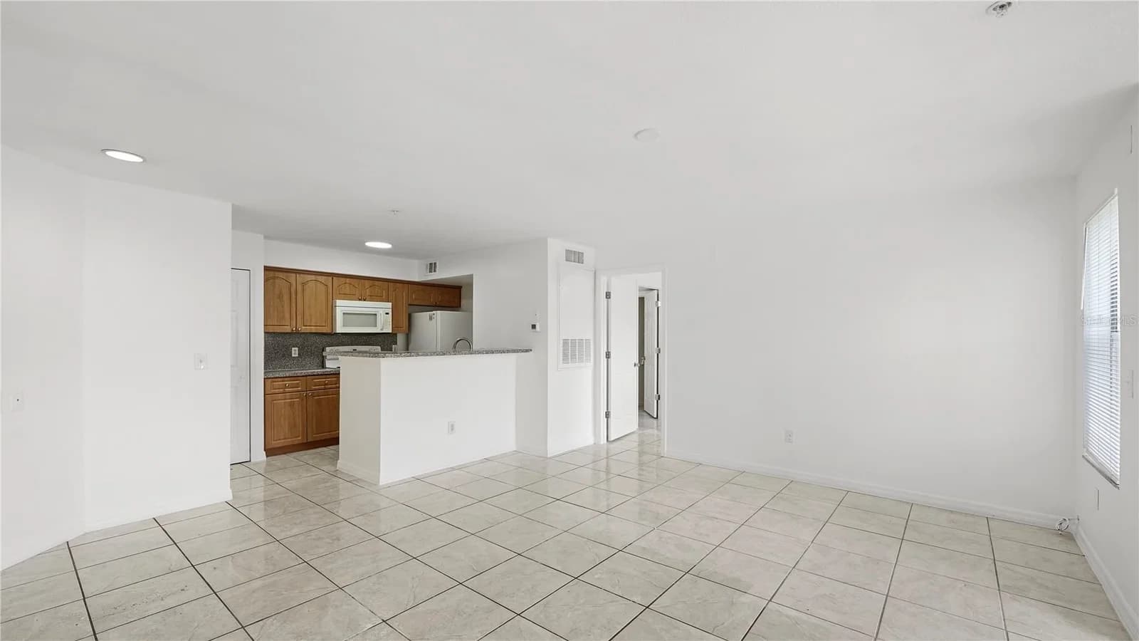 2204 KEY WEST 3