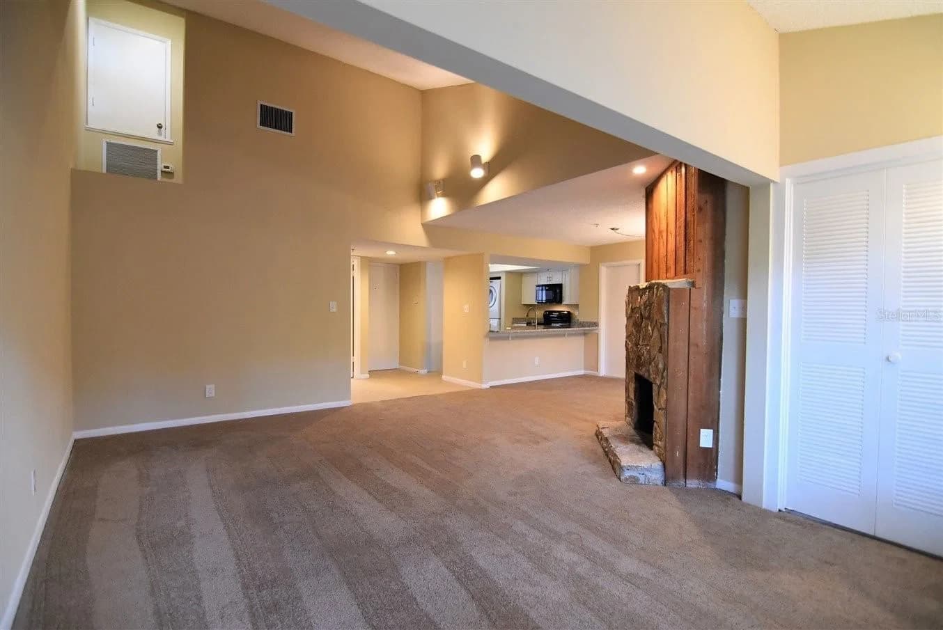 1068 MICHIGAN 2
