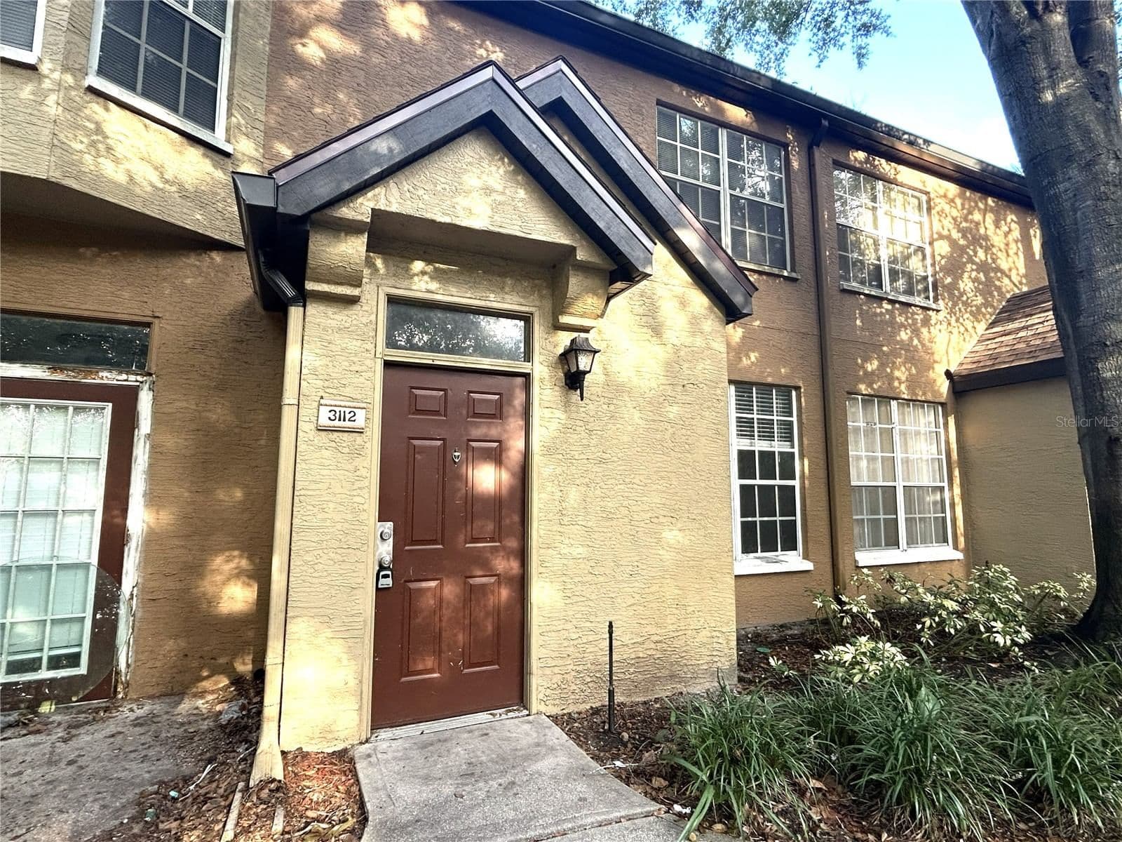 6424 RALEIGH 3